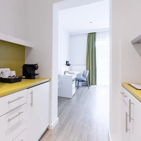 Hotel apartamentowy Acora Living The
